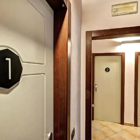 Hotel Ardesia *